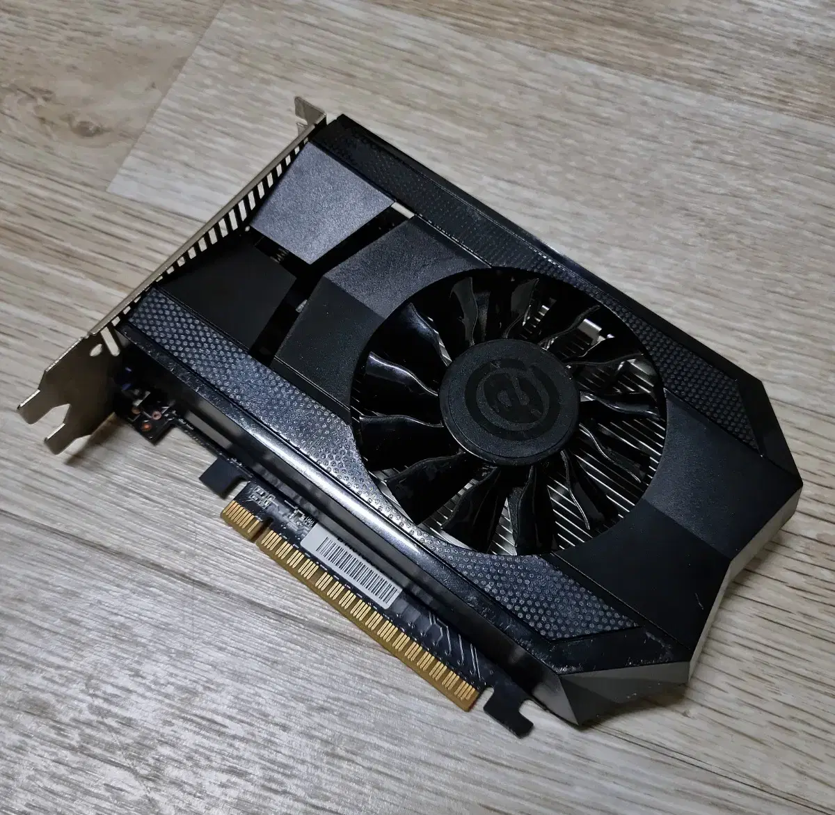 (정상작동) GTX650 그래픽카드 + hdmi to mini hdmi